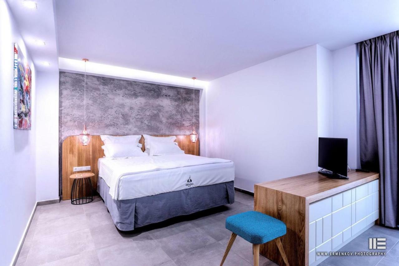 Senso Suites Nea Peramos  Exterior photo